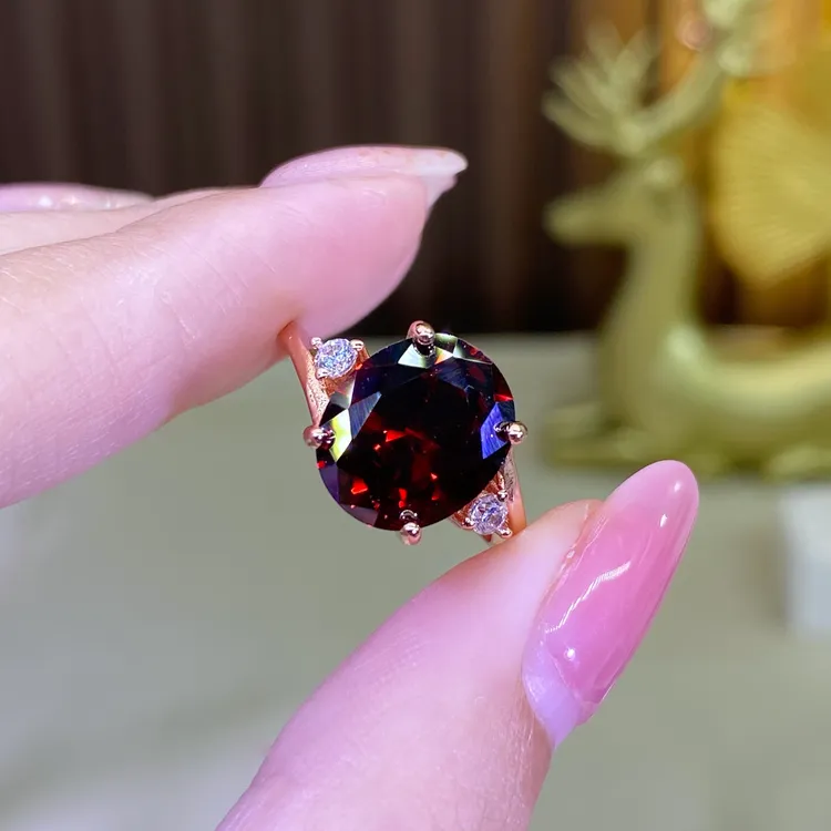 新品戒指【知秋】10×12mm人工宝 石榴红镶嵌气质轻奢简约女k1303