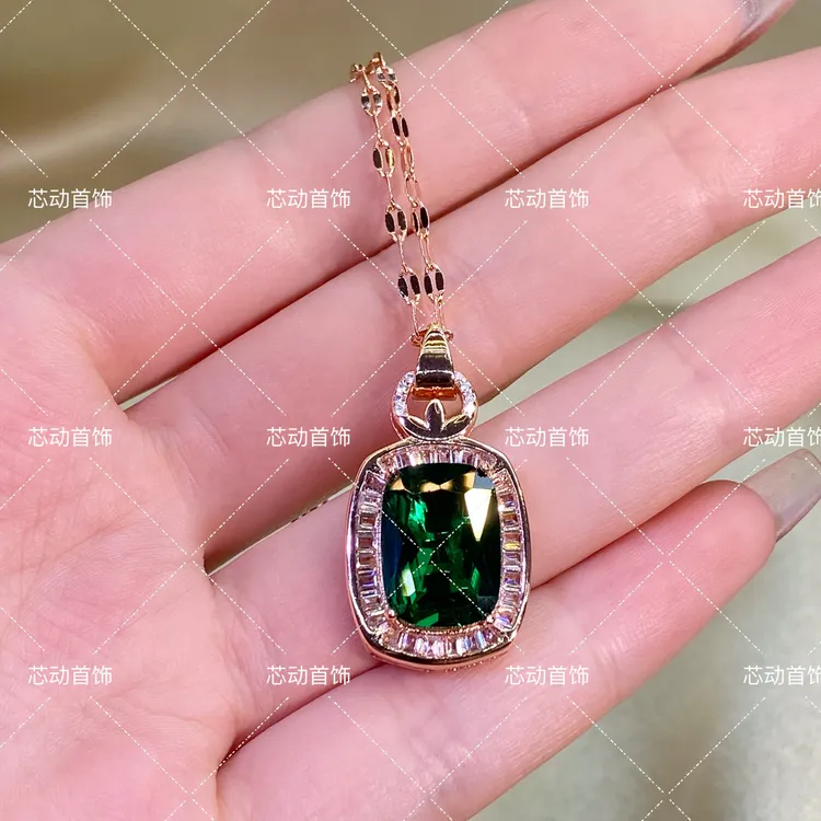 新品吊坠【桃青】 10×14mm祖绿色镶嵌满钻轻奢时尚奢华精致k3144
