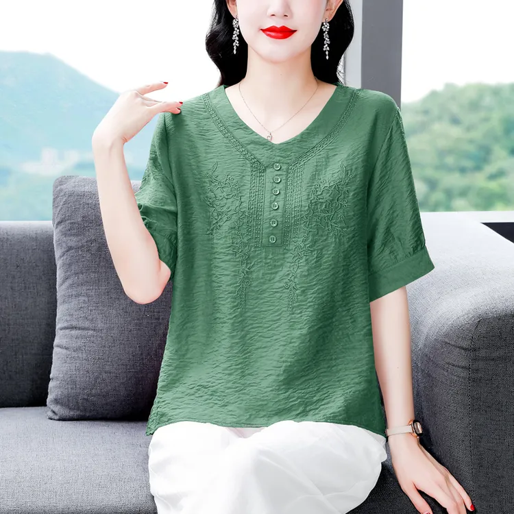 中老年新款棉麻衬衫刺绣短袖T恤女显瘦小衫夏季新款洋气妈妈上衣