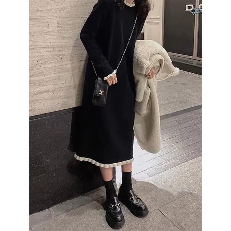 秋冬上新配大衣针织连衣裙女赫本风显瘦气质小黑裙打底裙