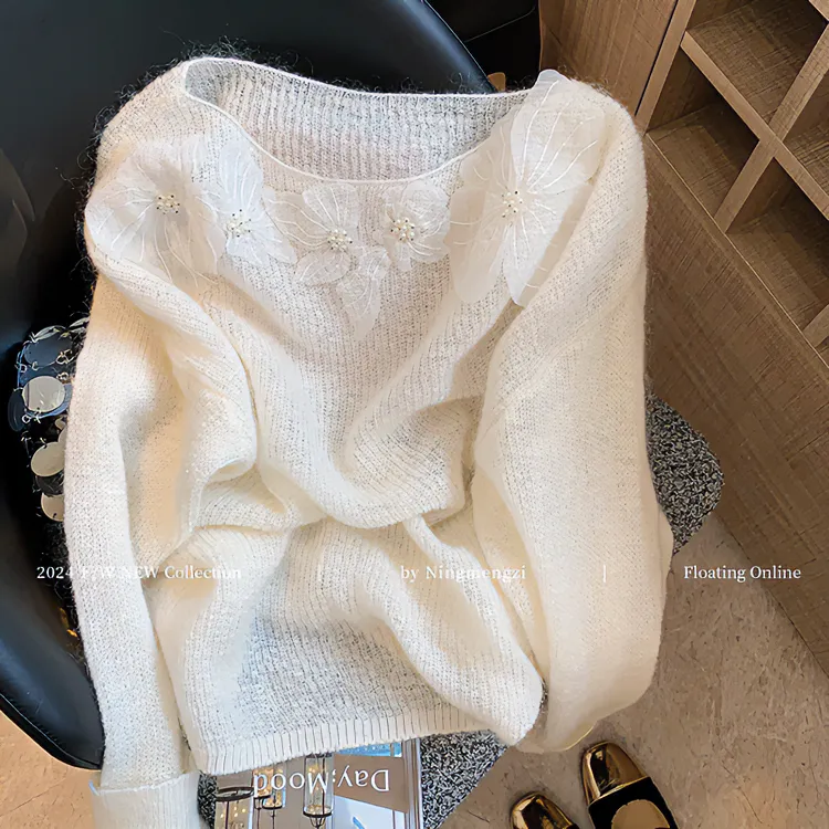温柔风花朵钉珠白色宽松毛衣女2025秋季新款慵懒软糯气质针织衫