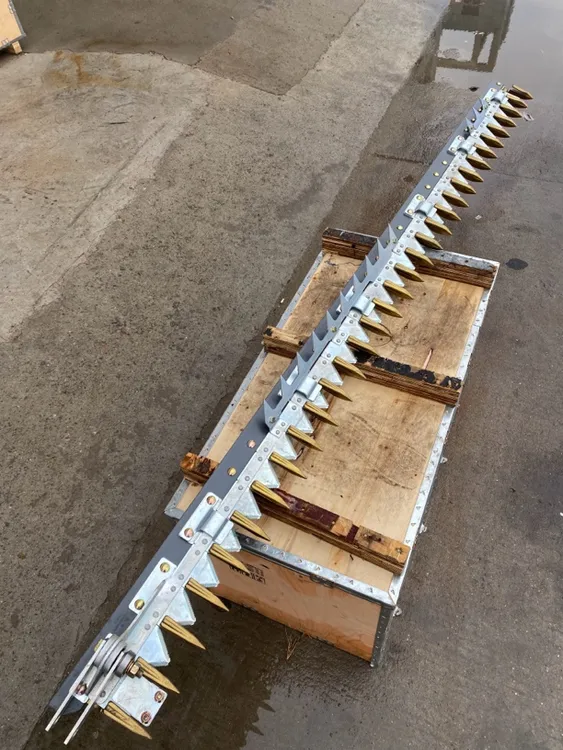 雷沃RG70 80收割机配件原装金刚切割器总成