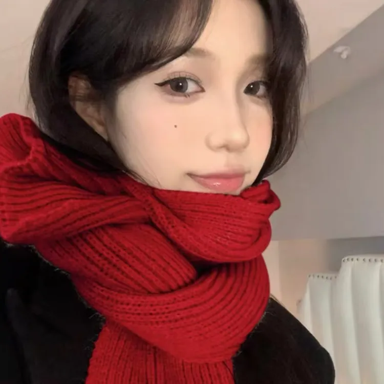 针织围巾围脖新年红色氛围感ins纯色时尚百搭保暖防寒保暖披肩
