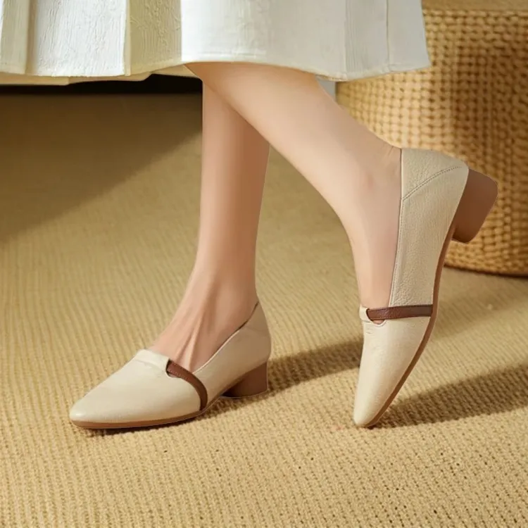 春秋百搭真皮女鞋低跟粗跟小皮鞋软底尖头浅口真皮单鞋8895