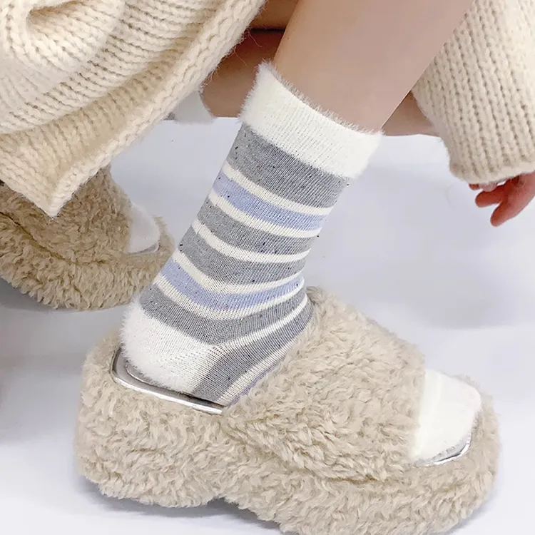 秋冬袜子女黑白条纹毛绒袜口中筒袜日系学院风彩色点子纱无骨棉袜