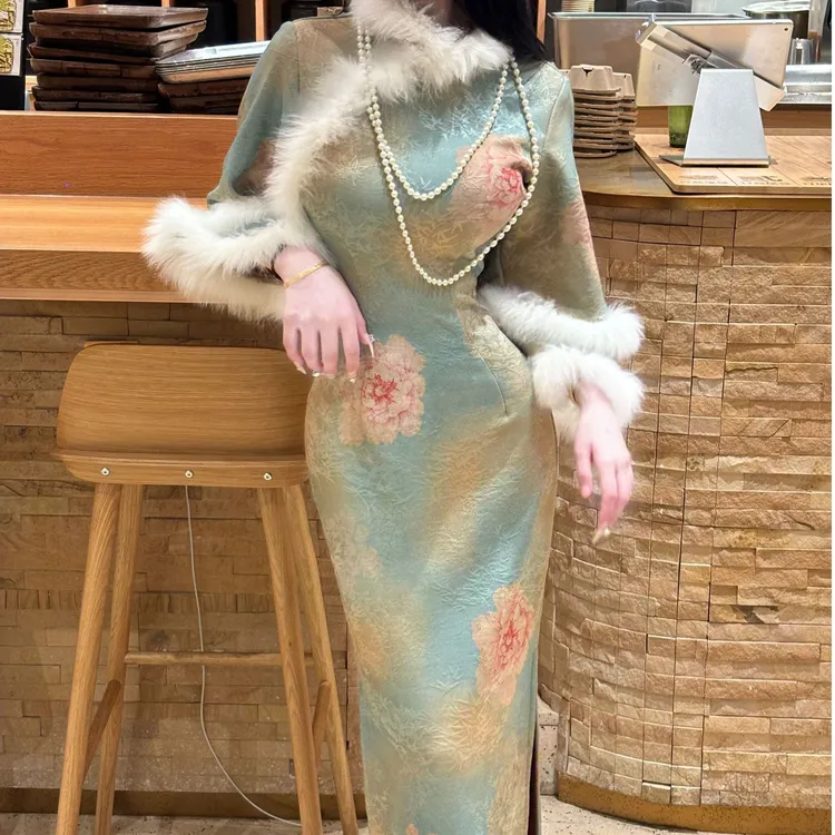 LHMknk1画报夫人原创自制 提花针织旗袍狐狸毛倒大袖  冬款清瑶吟
