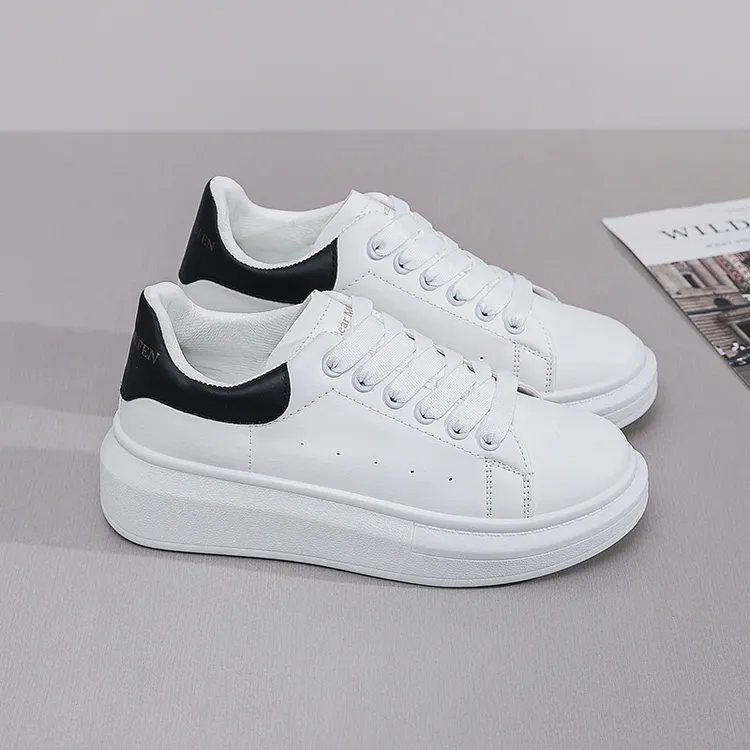 小白鞋女情侣款学生韩版2024春秋季女鞋增高运动鞋厚底板鞋女潮鞋