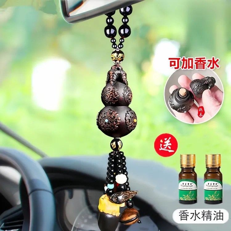 唐雕车载香水葫芦挂件汽车香薰车内饰品车用高档新款男士持久清香