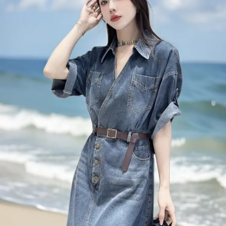 轻奢牛仔连衣裙女2025夏季新款韩版宽松洋气休闲高级感开叉长裙子