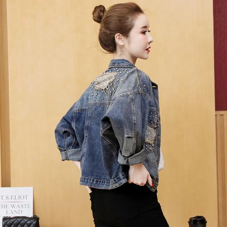 牛仔外套女短款2024春秋季新款韩版宽松大码铆钉珠网红休闲上衣潮