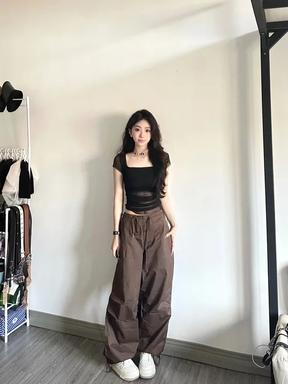 美式复古基础百搭方领短袖t恤女2025夏季新款短款上衣显瘦辣妹