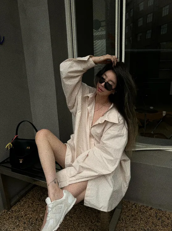 韩系宽松长袖衬衫女夏季新款休闲中长款百搭翻领单排扣防晒衬衣潮