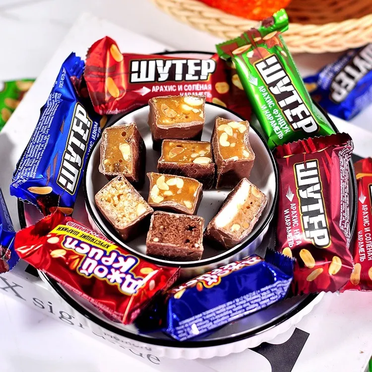 俄罗斯花生士力架俄洛哆牌夹心牛轧糖进口榛子巧克力高端年货喜糖