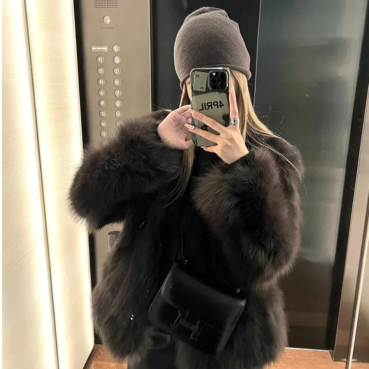 海宁女装冬季V领加厚环保毛毛外套秋冬北极貂皮毛一体短款上衣