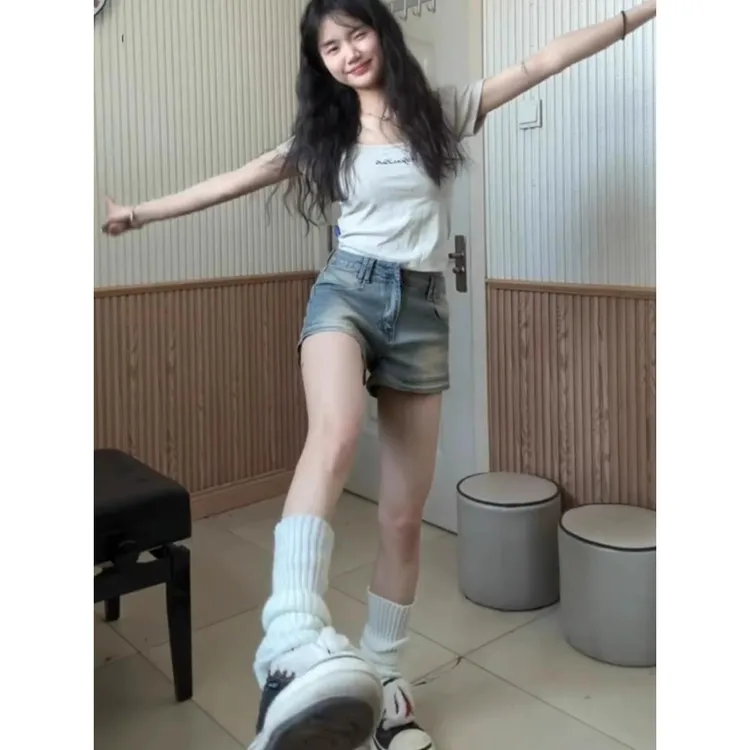雪千羽复古小个子辣妹牛仔短裤女夏薄高腰弹力美式阔腿a字直筒裤