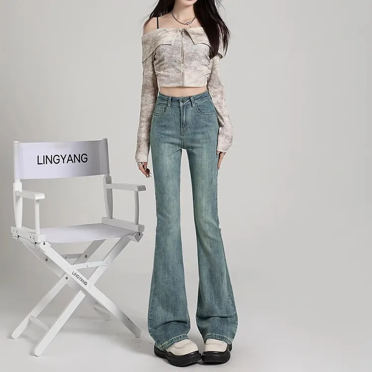 雪千羽怀旧蓝高腰微喇牛仔裤女2025秋季新款小个子修身喇叭马蹄裤