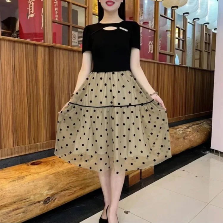 2024夏季新款短袖拼接印花洋气减龄连衣裙气质显瘦时尚中长款裙子