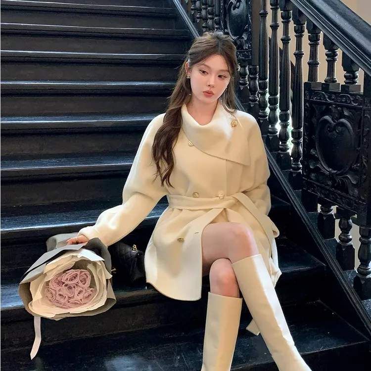 2024新款韩版千金风围脖领单面呢子大衣女加厚系带浴袍毛呢外套