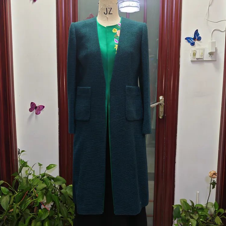 绣花假两件羊绒大衣中长款