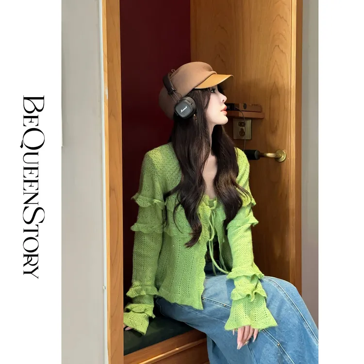 余潇潇【抹茶千层】气质时尚荷叶边短款针织上衣&吊带套装女