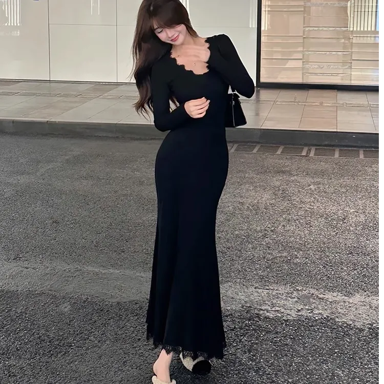 黑色V领蕾丝长袖鱼尾连衣裙女秋季收腰修身纯欲气质包臀打底长裙