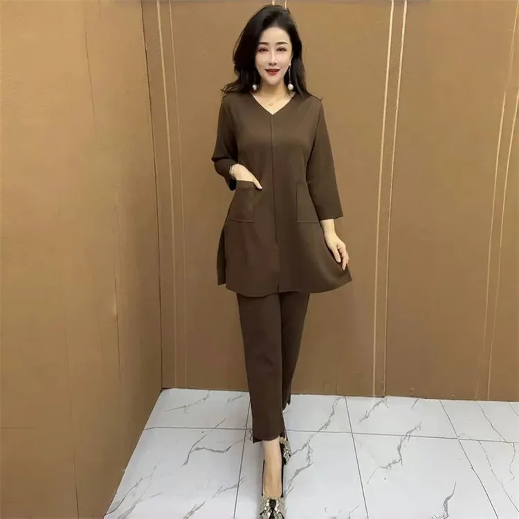 时尚洋气减龄年轻妈妈中长上衣休闲减龄纯色小脚裤200斤两件套装