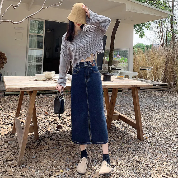 显瘦A字半身裙女牛仔裙高腰设计感双排扣春秋新款中长款开叉裙子