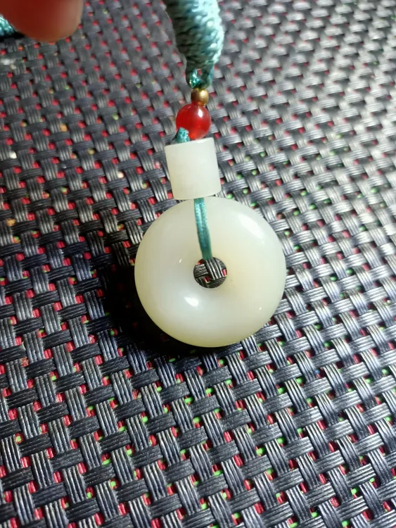 和田玉青海玉平安扣