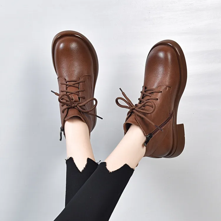 百搭真皮女款靴子100%纯牛皮软底马丁靴头层牛皮低跟短靴秋冬女靴