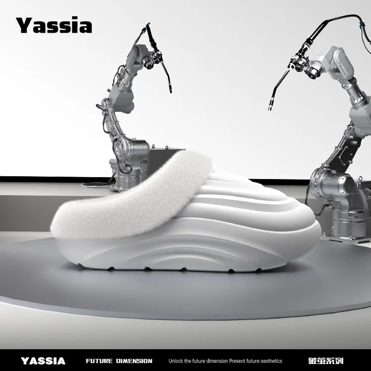 亚束2025秋冬季破茧棉拖鞋男居家防滑保暖防水情侣棉拖外穿包头