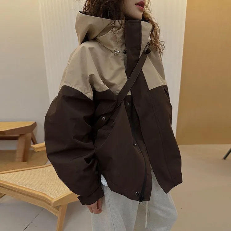 冲锋衣连帽工装韩版撞色拼接派克服夹克女2025新款外套休闲ins风