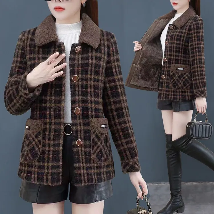 水貂绒女外套短款毛呢2025冬季新款加绒加厚妈妈装皮毛一体大衣潮