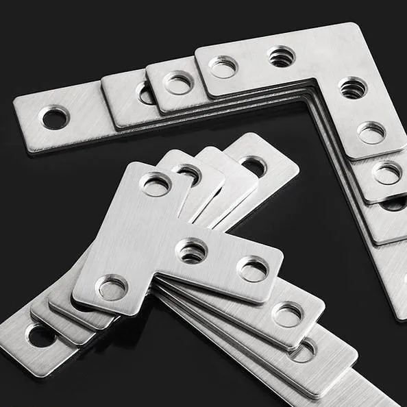 纱窗边框卡扣老式门窗角码铝合金三角铁固定件材料90度直角