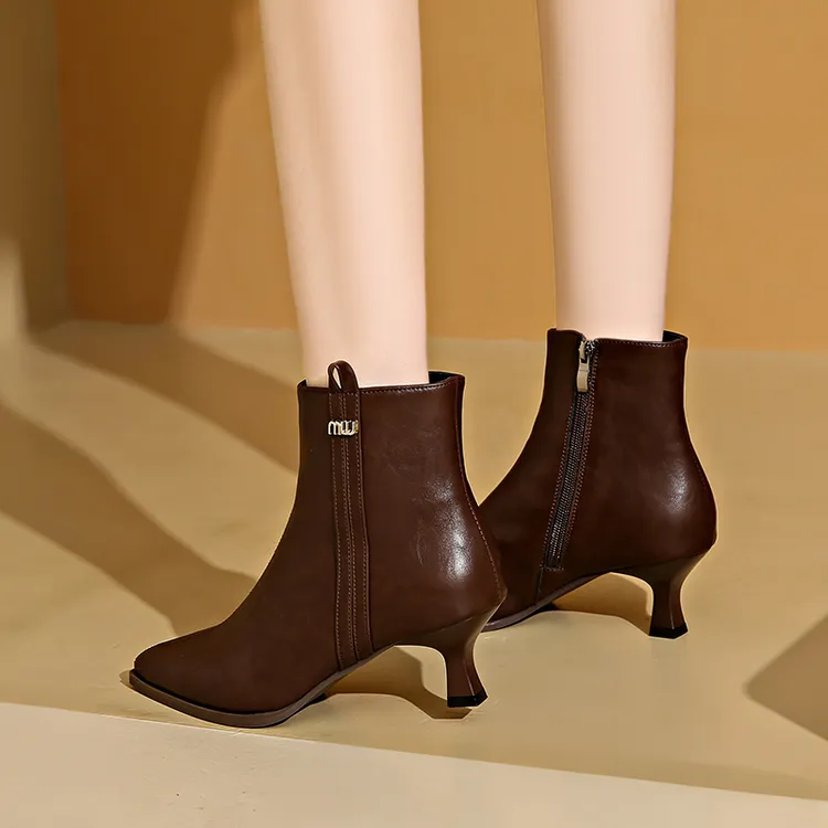 细跟防水台短靴女瘦瘦靴高跟鞋女秋冬季软皮靴子尖头厚底低跟女靴