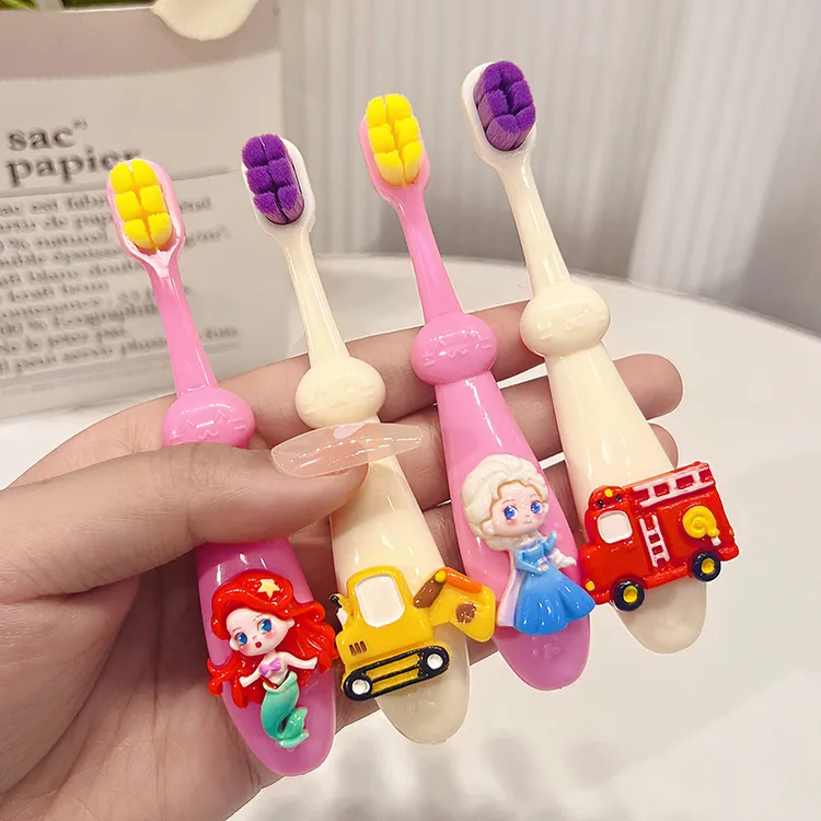 宝宝乳牙刷可爱卡通男女孩儿童换牙期0-4岁专用清洁口腔软毛牙刷
