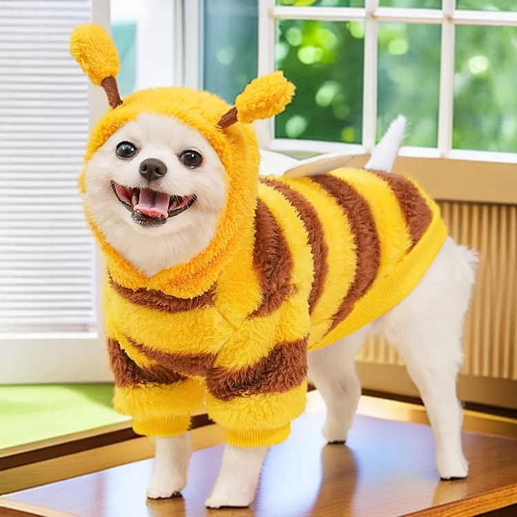 狗狗衣服猫咪宠物衣服秋冬宠物用品四脚衣可牵引蜜蜂绒衣泰迪比熊