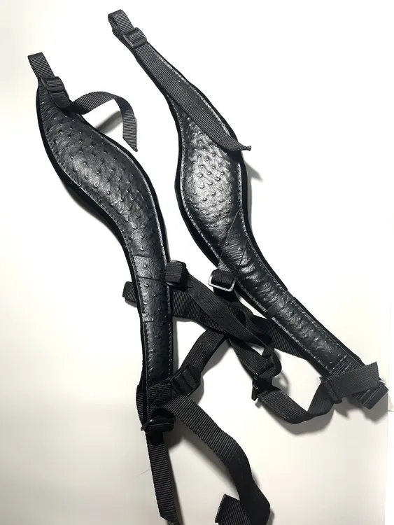 宝胜牌牛皮手风琴背带