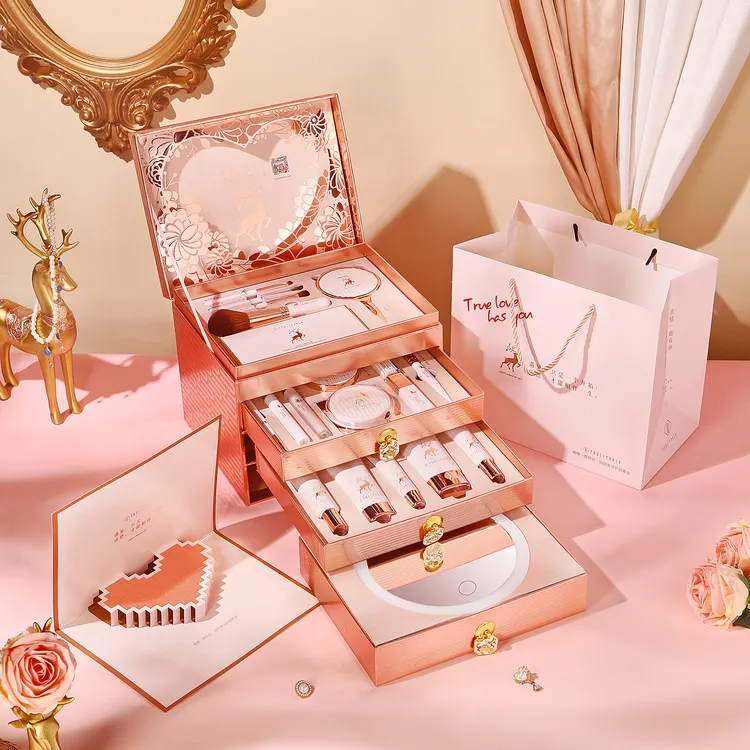 一鹿有你美妆套盒圣诞情人节礼物送女朋友老婆高清镜面彩妆套装