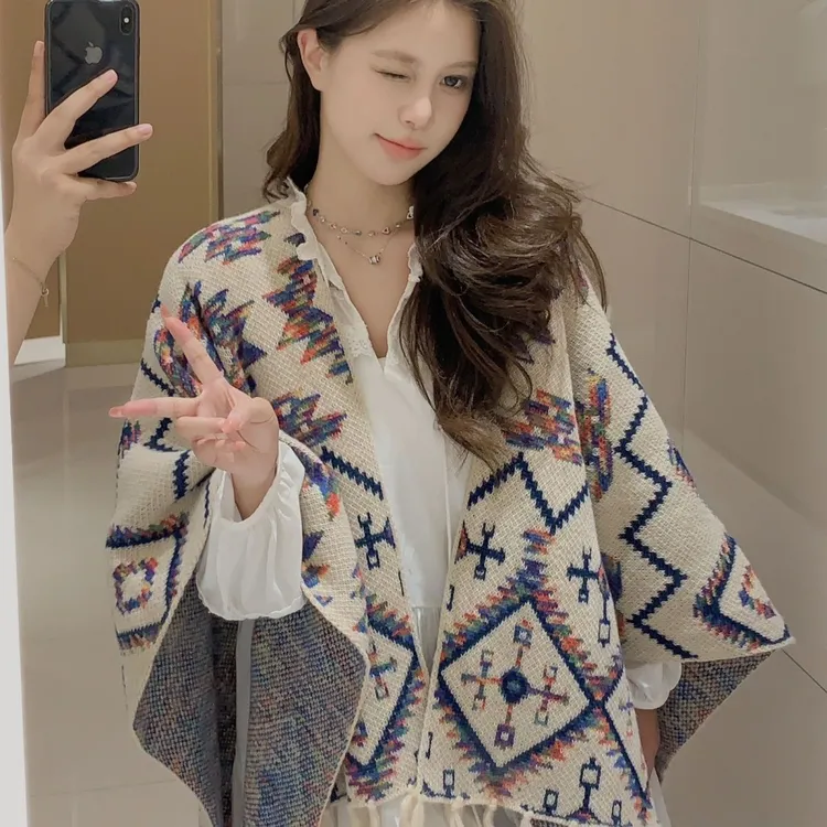 民族风针织提花斗篷外套女装气质披肩秋冬季美拉德流苏毛衣披风