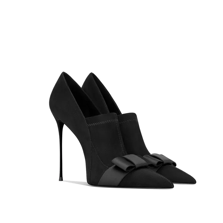 爆款2025秋冬季新款小众黑色不累脚尖头细跟深口短靴女百搭洋气