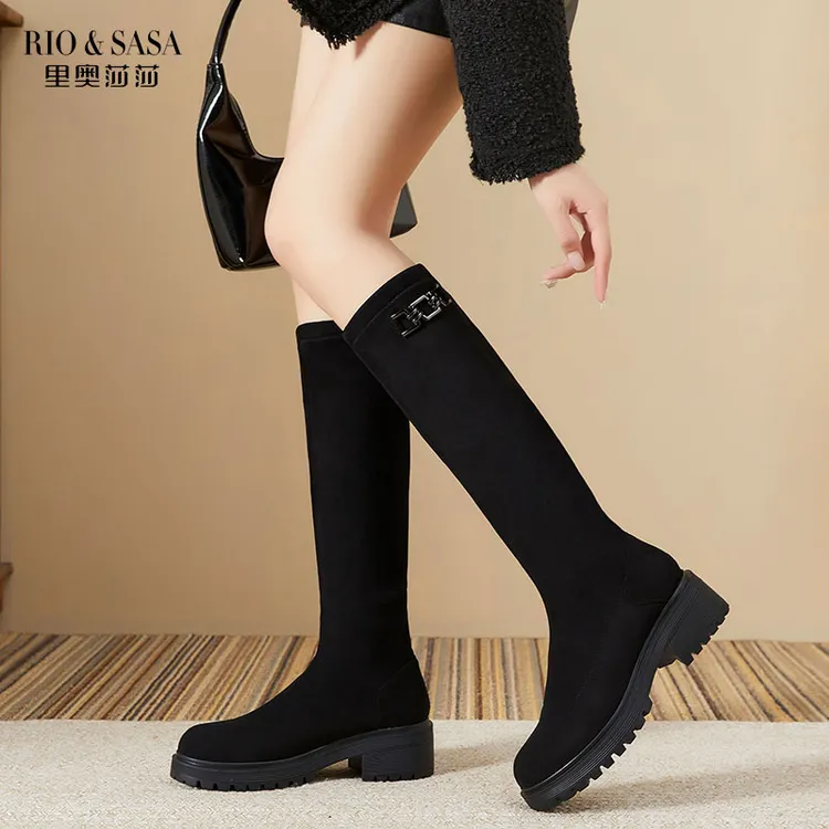 里奥莎莎2025新款冬季百搭显瘦加绒黑色厚底弹力瘦瘦靴女24D01
