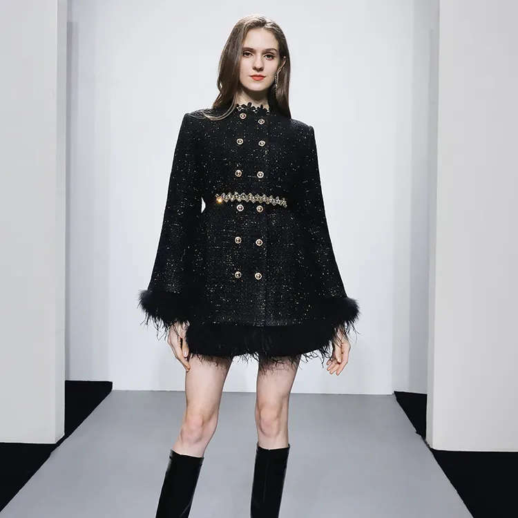 达菲时尚名媛风羽毛拼接喇叭袖A字亮片毛呢外套羽绒服DS1011983-9