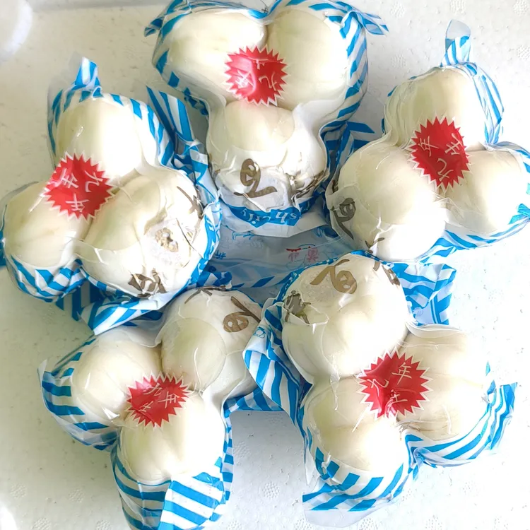 兰州鲜百合产地直销，九年生甜百合，大三头，一袋三颗，两斤五袋