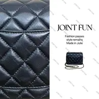 X31-Y1  金球方胖子18CM 小香风轻奢时尚百搭菱格包潮流经典斜跨