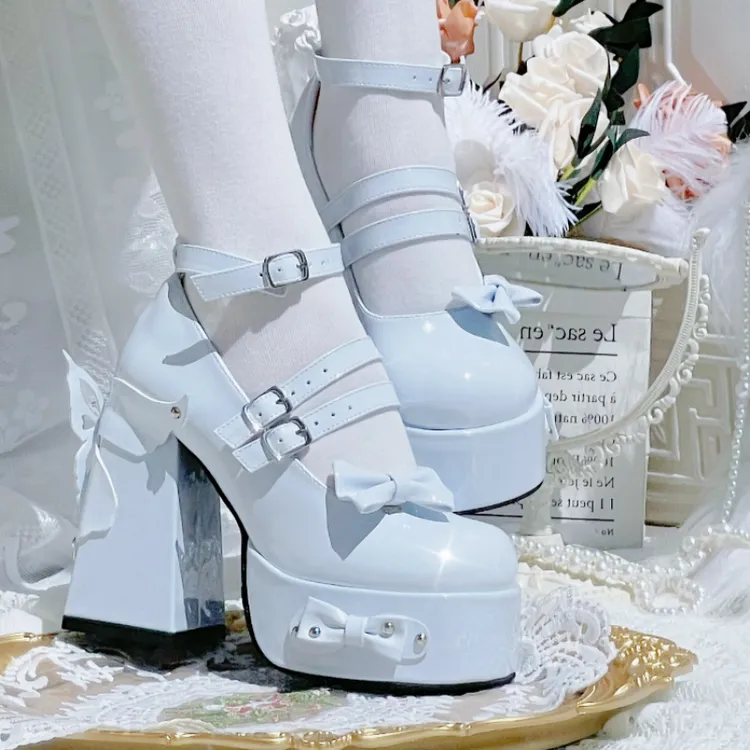 清仓蝴蝶立绘Lolita铆钉蝴蝶结三扣亮皮防水台粗高跟鞋萌少女原创