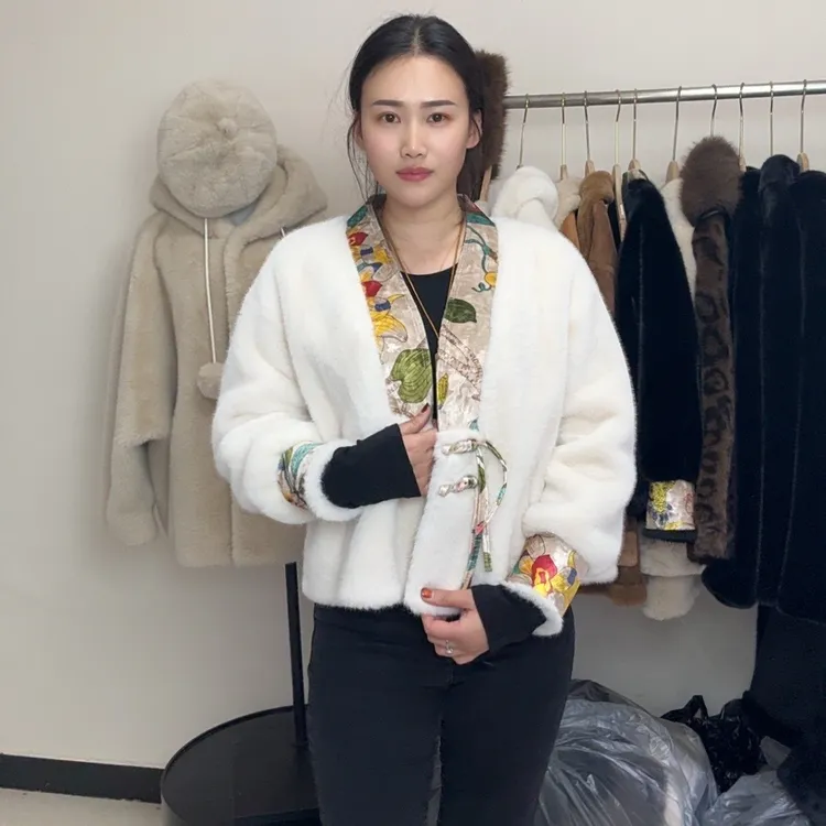 中式防水貂国风皮毛一体短款外套爆款工厂批发