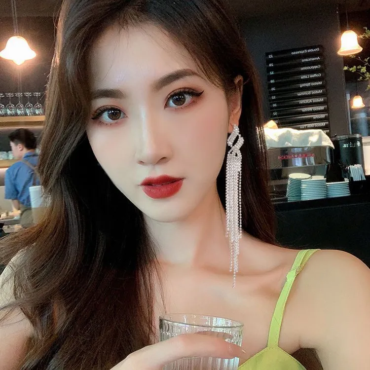 铜合金合成锆石耳饰 925银针时尚大气显气质满钻长款流苏耳饰