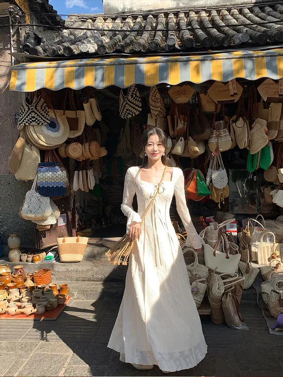 EIA一尧【雾漫白茶】法式温柔显瘦连衣裙复古清冷气质收腰修身长裙