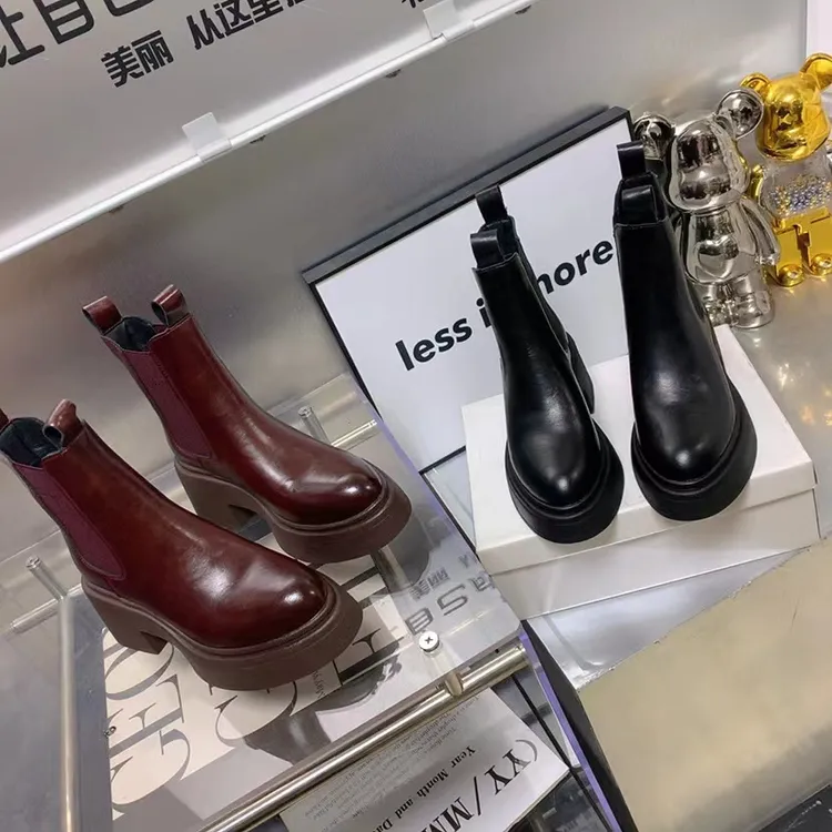 森女2024秋冬新款尖头厚底高帮女士马丁靴1028-1