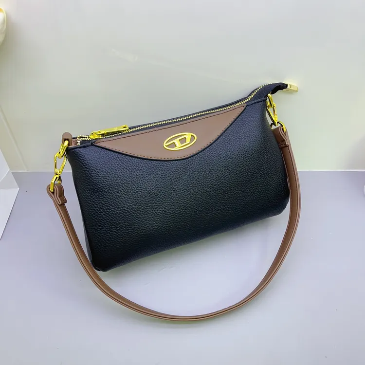 22059拼色软皮荔枝纹女士斜挎包时尚轻奢风